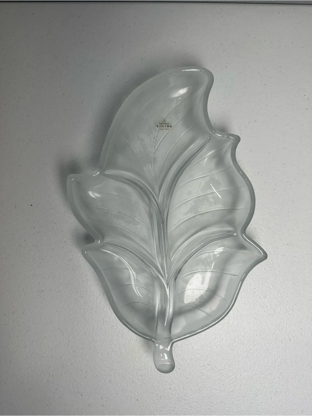Viking Clear Glass Leaf Decorative Platter - Clear